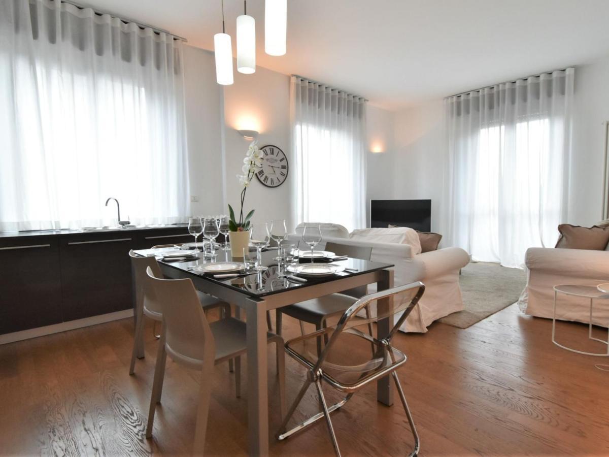 Apartment Corso Genova Apartment By Interhome Milano Eksteriør bilde